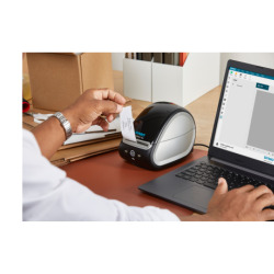 DYMO LabelWriter 550 Label Printer & 4 rolls of Labels